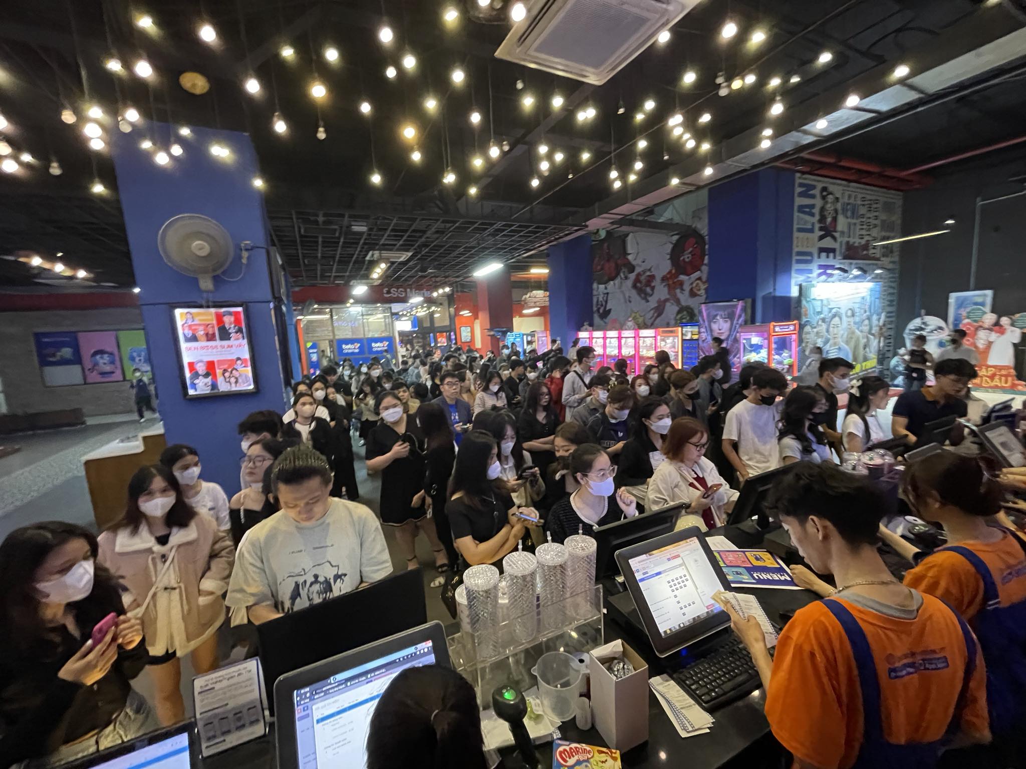 Cơn sốt phòng chiếu với phim Đào, Phở và Piano